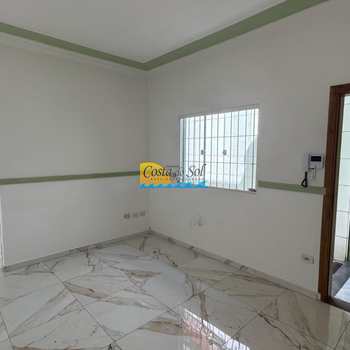 Casa em Praia Grande, bairro Maracanã