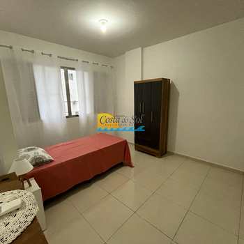 Kitnet em Praia Grande, bairro Aviação