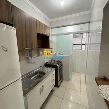Kitnet em Praia Grande, bairro Aviação