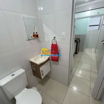 Kitnet em Praia Grande, bairro Aviação