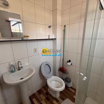 Kitnet em Praia Grande, bairro Ocian