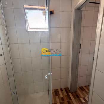 Kitnet em Praia Grande, bairro Ocian