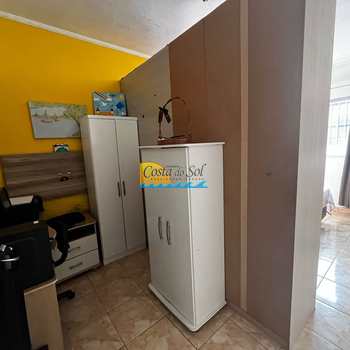 Casa em Praia Grande, bairro Canto do Forte