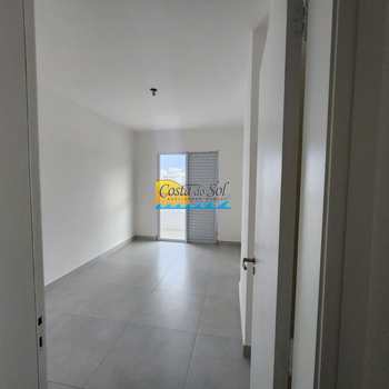 Apartamento em Praia Grande, bairro Canto do Forte