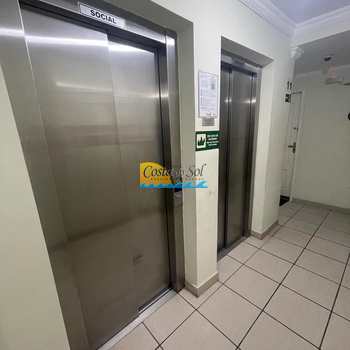 Kitnet em Praia Grande, bairro Guilhermina
