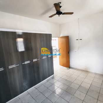 Casa em Praia Grande, bairro Guilhermina