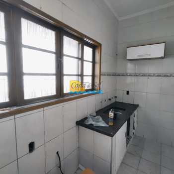 Casa em Praia Grande, bairro Guilhermina