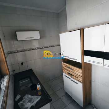 Casa em Praia Grande, bairro Guilhermina