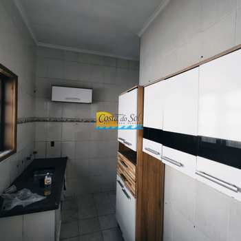 Casa em Praia Grande, bairro Guilhermina