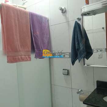 Casa em Praia Grande, bairro Caiçara