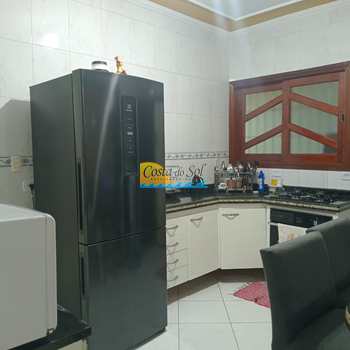 Casa em Praia Grande, bairro Caiçara