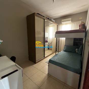 Casa de Condomínio em Praia Grande, bairro Sítio do Campo