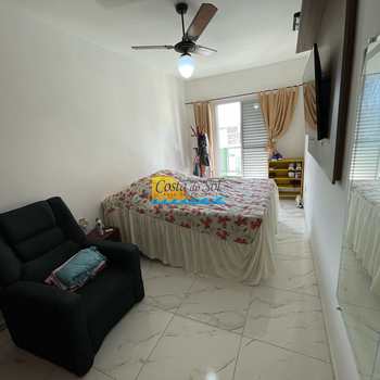 Cobertura em Praia Grande, bairro Guilhermina