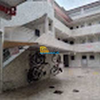 Apartamento em Praia Grande, bairro Guilhermina