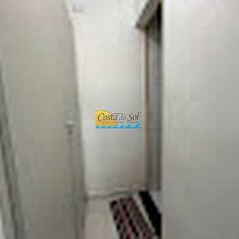 Apartamento em Praia Grande, bairro Guilhermina
