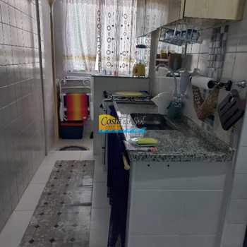 Kitnet em Praia Grande, bairro Guilhermina