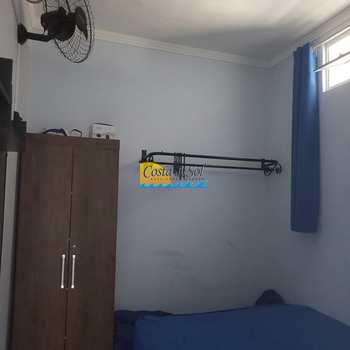 Kitnet em Praia Grande, bairro Guilhermina
