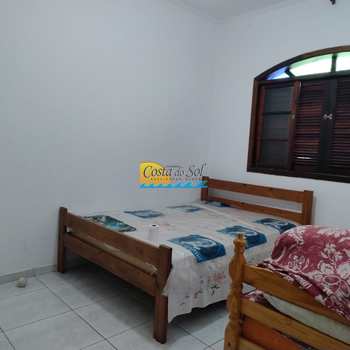Casa em Praia Grande, bairro Mirim