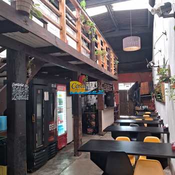 Conjunto Comercial em Itanhaém, bairro Vila São Paulo