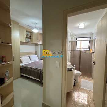 Apartamento em Praia Grande, bairro Guilhermina