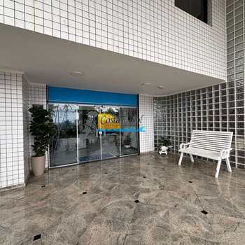 Apartamento em Praia Grande, bairro Guilhermina