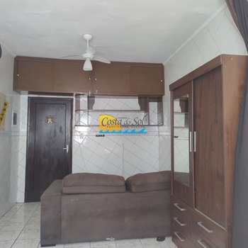 Kitnet em Praia Grande, bairro Boqueirão