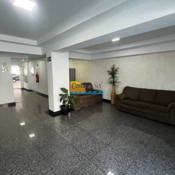 Apartamento em Praia Grande, bairro Ocian