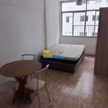 Kitnet em Praia Grande, bairro Boqueirão
