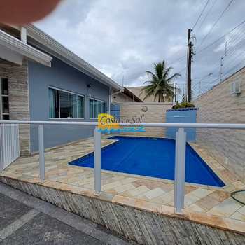 Casa em Peruíbe, bairro Balneário Três Marias