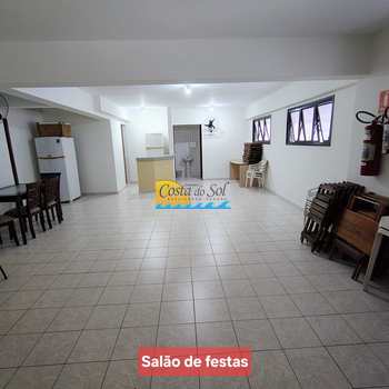 Apartamento em Praia Grande, bairro Ocian