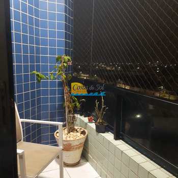 Apartamento em Praia Grande, bairro Real