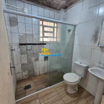 Apartamento em Praia Grande, bairro Boqueirão