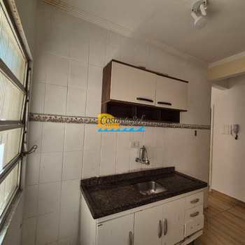 Apartamento em Praia Grande, bairro Boqueirão