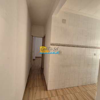 Apartamento em Praia Grande, bairro Boqueirão