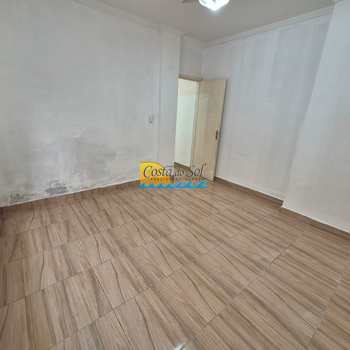 Apartamento em Praia Grande, bairro Boqueirão
