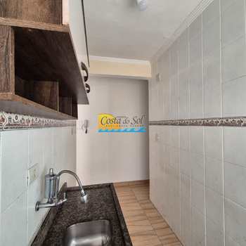 Apartamento em Praia Grande, bairro Boqueirão