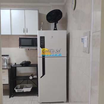 Kitnet em Praia Grande, bairro Tupi