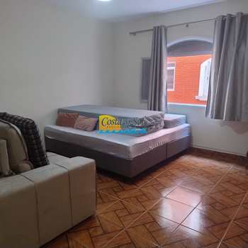 Kitnet em Praia Grande, bairro Tupi