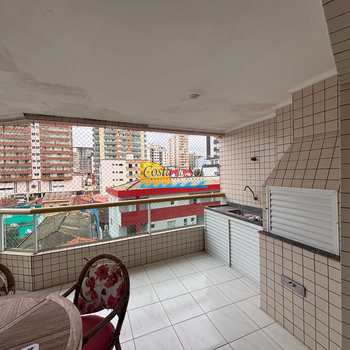 Apartamento em Praia Grande, bairro Tupi