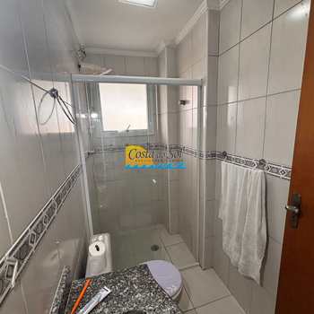 Apartamento em Praia Grande, bairro Tupi