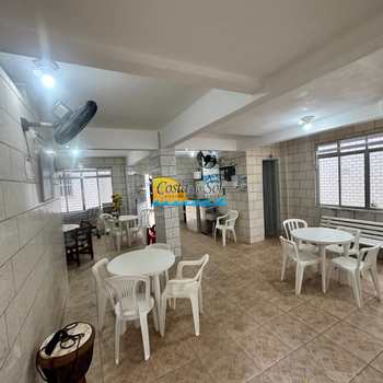 Apartamento em Praia Grande, bairro Guilhermina
