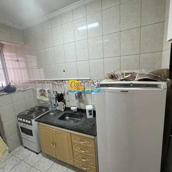 Apartamento em Praia Grande, bairro Guilhermina
