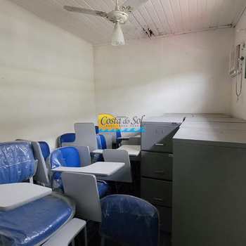 Casa em São Sebastião, bairro Juquehy