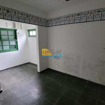 Casa em São Sebastião, bairro Juquehy