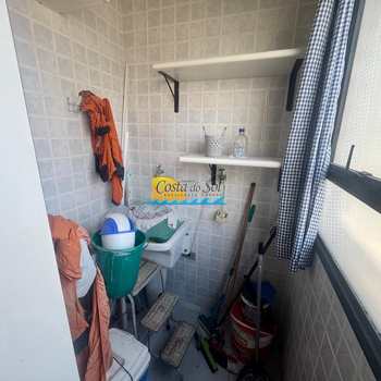 Apartamento em Praia Grande, bairro Canto do Forte