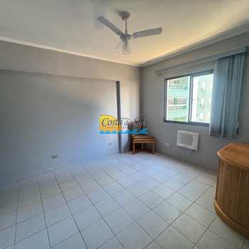 Apartamento em Praia Grande, bairro Canto do Forte