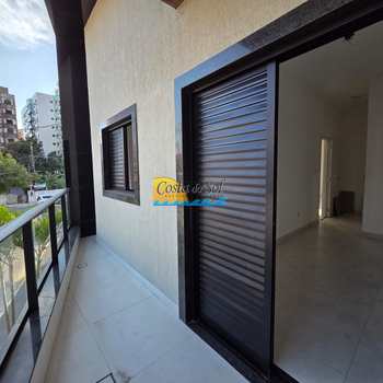 Casa em Praia Grande, bairro Boqueirão