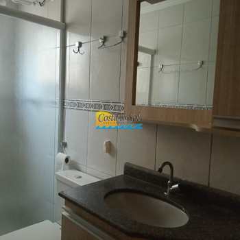 Apartamento em Praia Grande, bairro Aviação