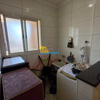 Apartamento em Praia Grande, bairro Guilhermina