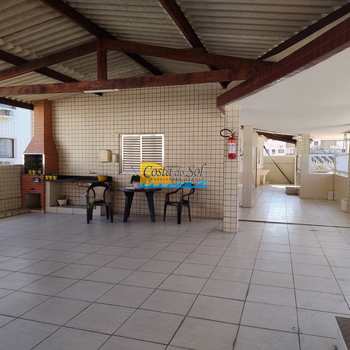 Kitnet em Praia Grande, bairro Guilhermina